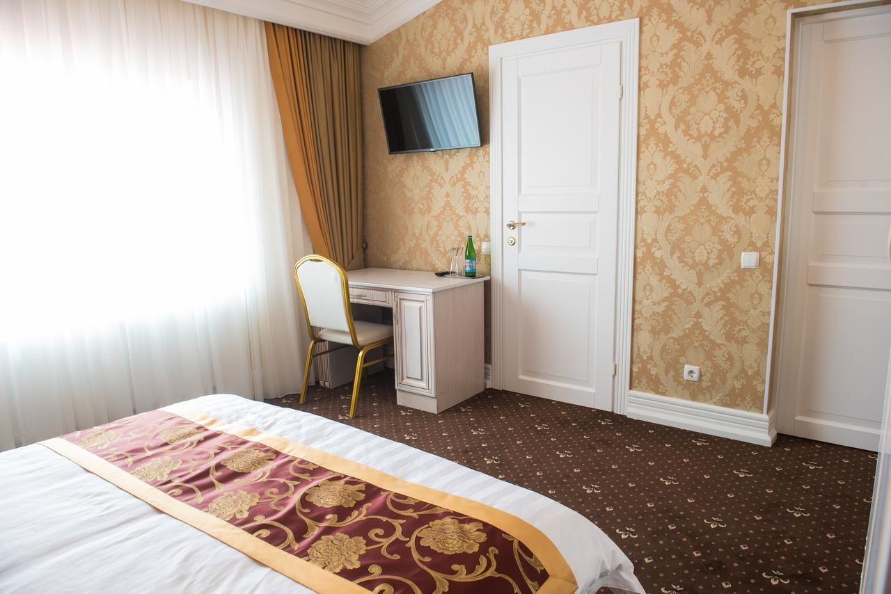 Отель Hotel Grand Aristocrate Dubovtsy-42