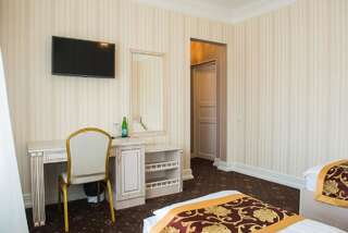 Отель Hotel Grand Aristocrate Dubovtsy Двухместный номер Делюкс с 2 отдельными кроватями-4